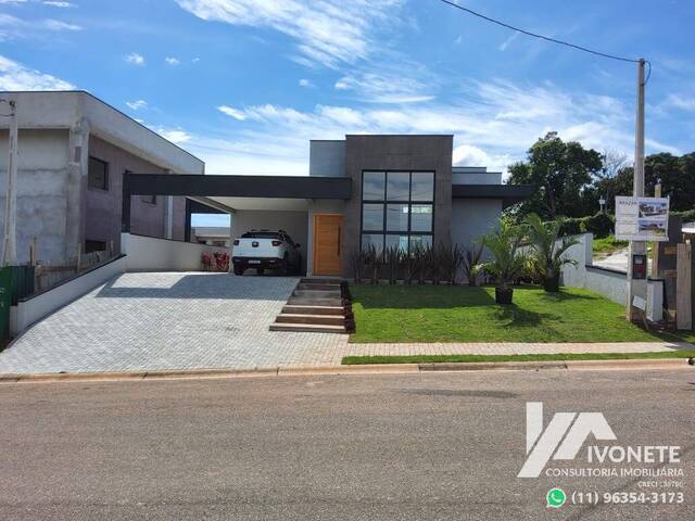 #IV-008 - Casa para Venda em Atibaia - SP