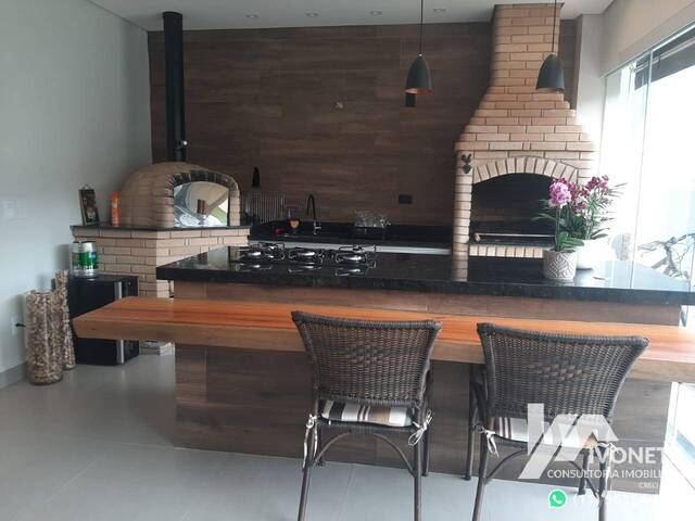 #82-IV-M24 - Casa para Venda em Atibaia - SP