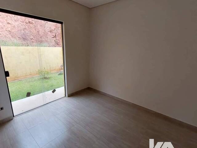 Casa para Venda em Atibaia - 5