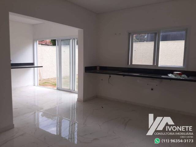Casa para Venda em Atibaia - 5
