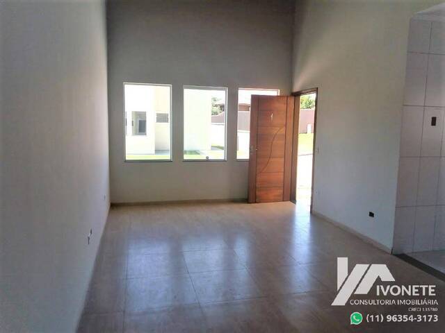Casa para Venda em Atibaia - 5