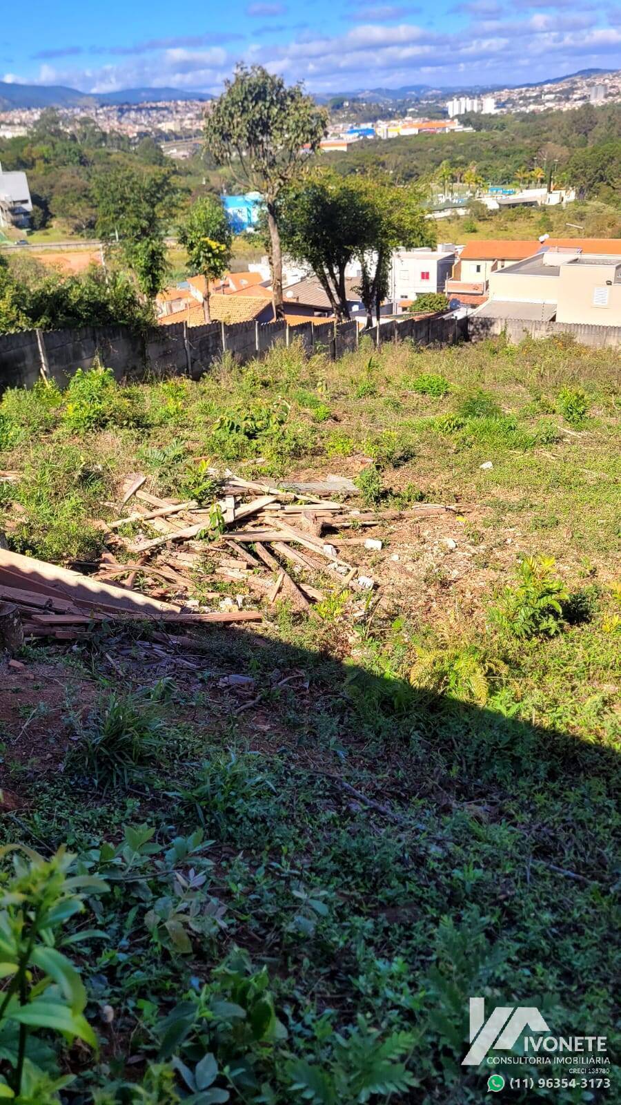 TERRENO 202,60m2 COM LINDA VISTA PARA O BOURBON