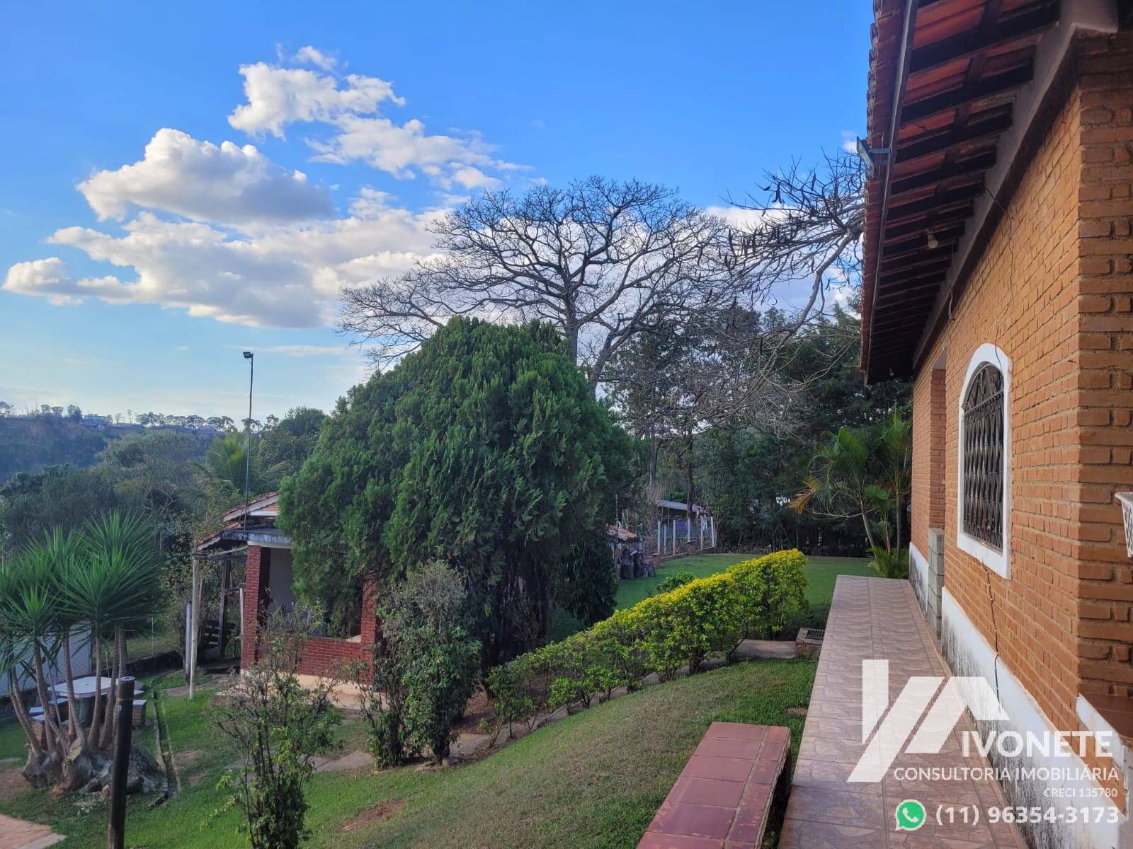 LINDA CHÁCARA, 1508m2 VENDA OU LOCAÇÃO, 4 DORMS, CASA COM 3 DORMS, PISCINA