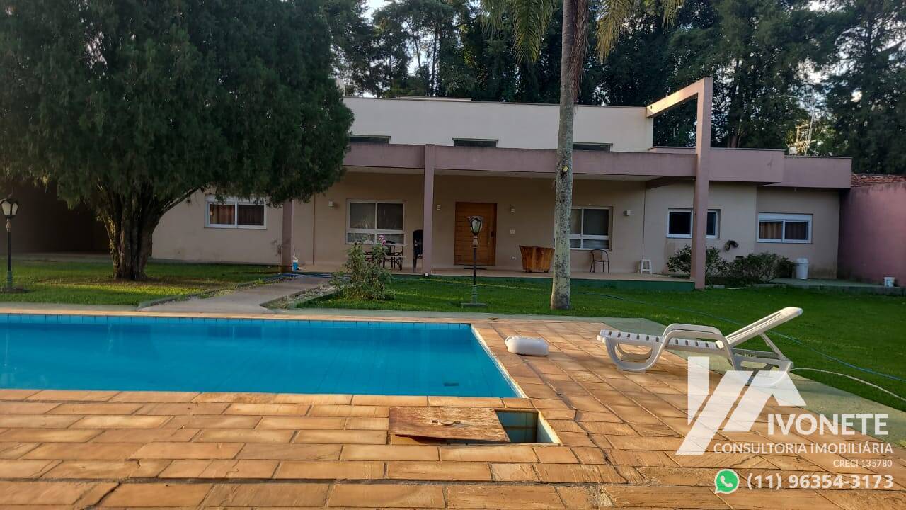 LINDA CHÁCARA 12.000 m2 4 Dormitórios,1 suíte, em Atibaia-SP